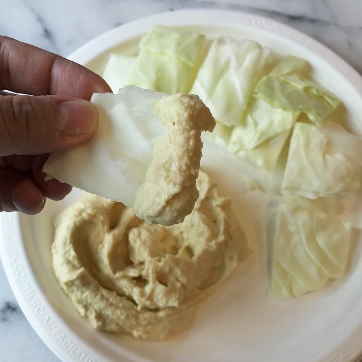 hummus cabbage chips